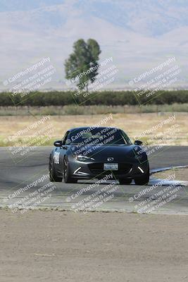 media/Sep-15-2024-Speed Ventures (Sun) [[7a54f7ed2f]]/Yellow Group/Session 1 (Outside Grapevine)/